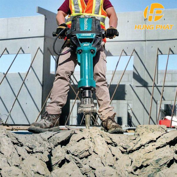 Máy đục bê tông Makita HM1812