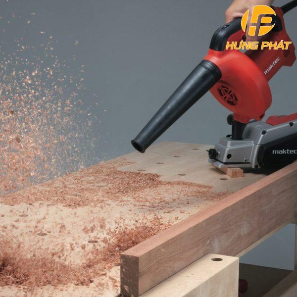 Máy thổi Maktec MT401