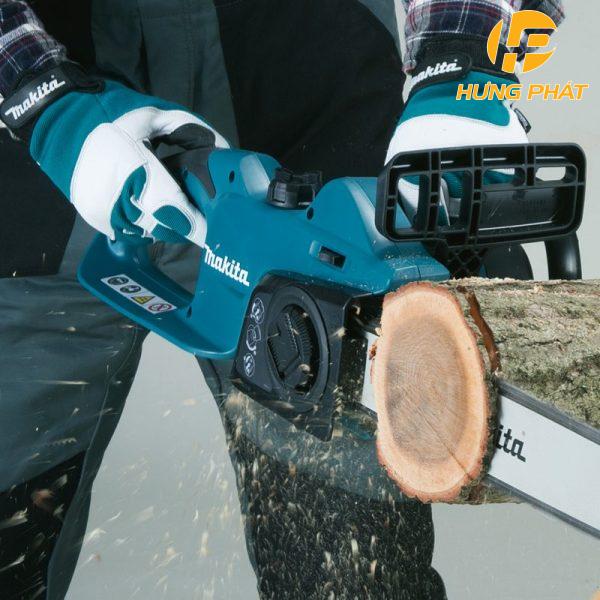 Máy cưa xích Makita UC4041A