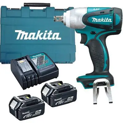 Máy siết bulong Makita DTW251RME-3