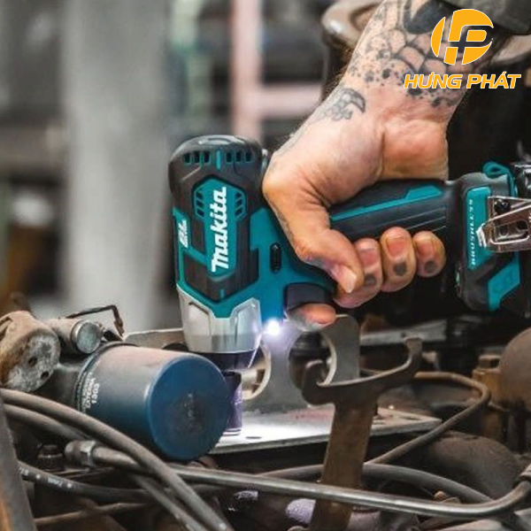 MÁY SIẾT BU LÔNG DÙNG PIN TW161DSAE (12.7MM/BL) (kèm 02 pin 2.0 + sạc)