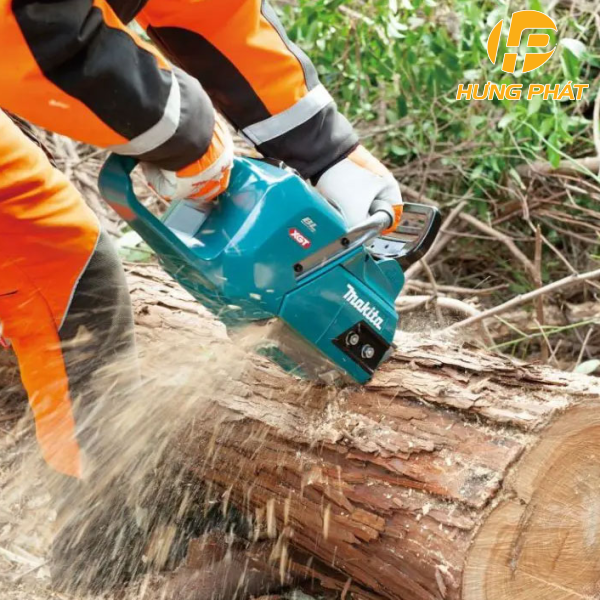 MÁY CƯA XÍCH DÙNG PIN UC012GZ (400MM/80TXL/BL) (không kèm pin sạc)