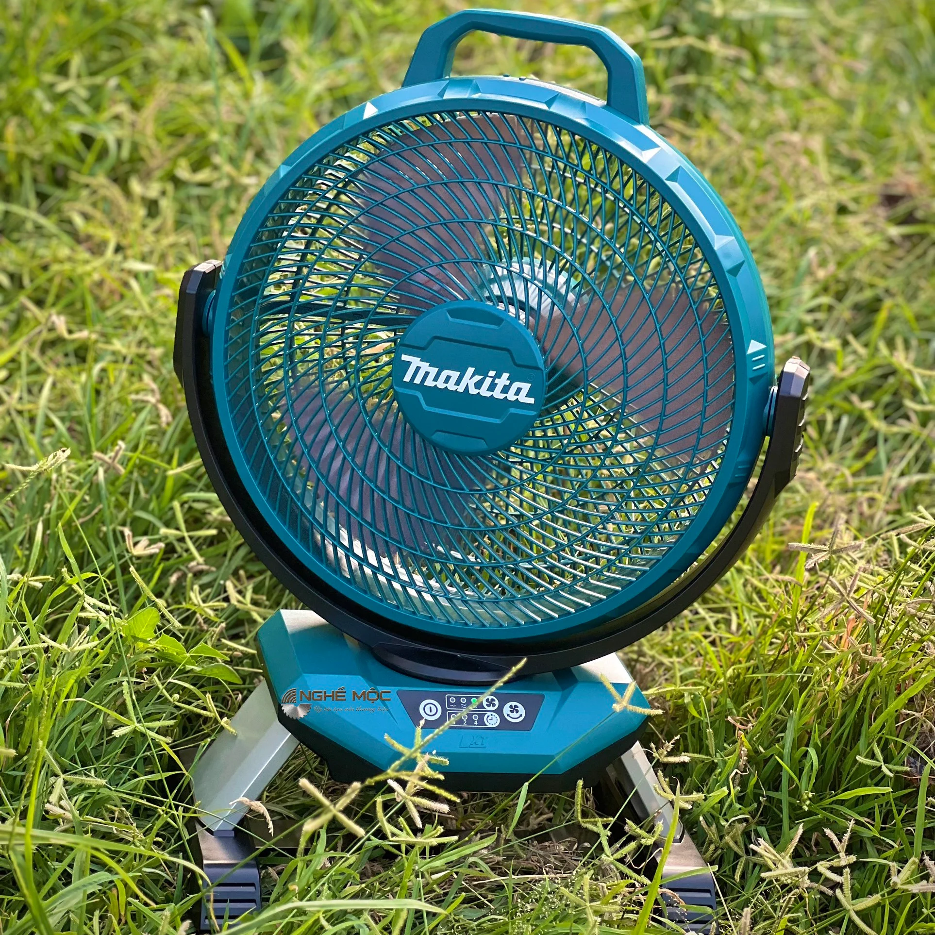 CF003GZ Quạt Dùng Điện Và Pin(450MM/40V MAX/18V/AC) (chưa kèm pin sạc) CF003GZ Quạt Dùng Điện Và Pin(450MM/40V MAX/18V/AC) (chưa kèm pin sạc)