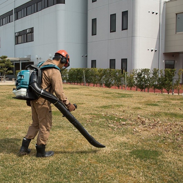 Máy thổi chạy xăng Makita EB7660TH Máy thổi chạy xăng Makita EB7660TH